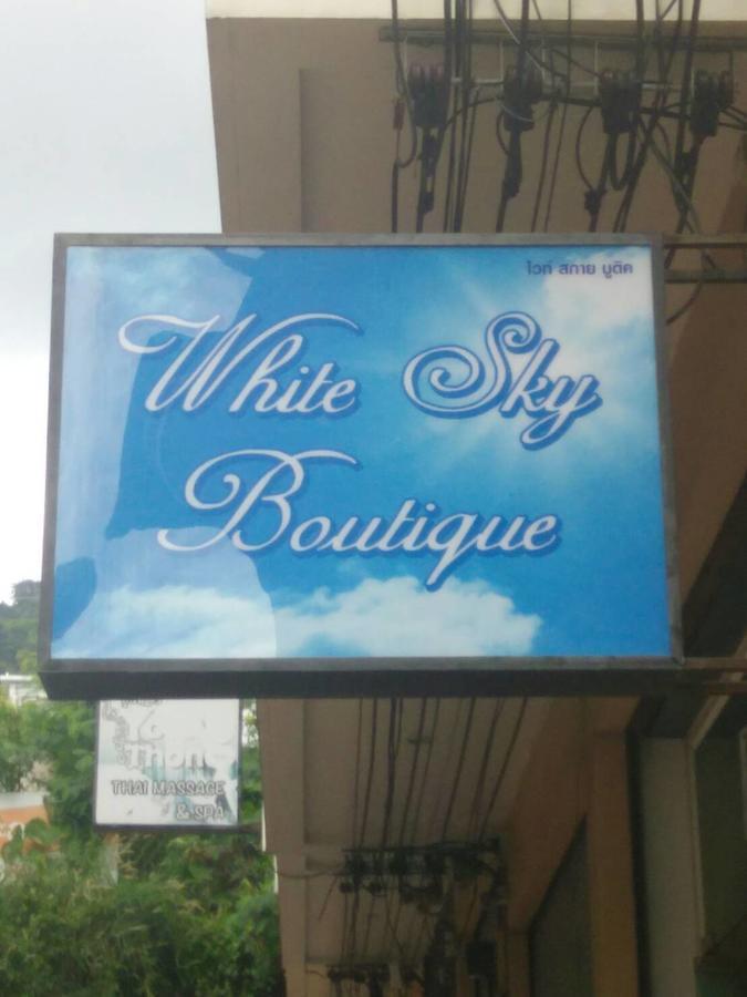 Готель White Sky Boutique Patong Екстер'єр фото