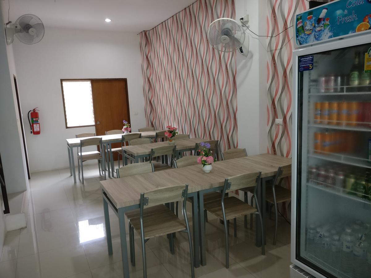 Готель White Sky Boutique Patong Екстер'єр фото