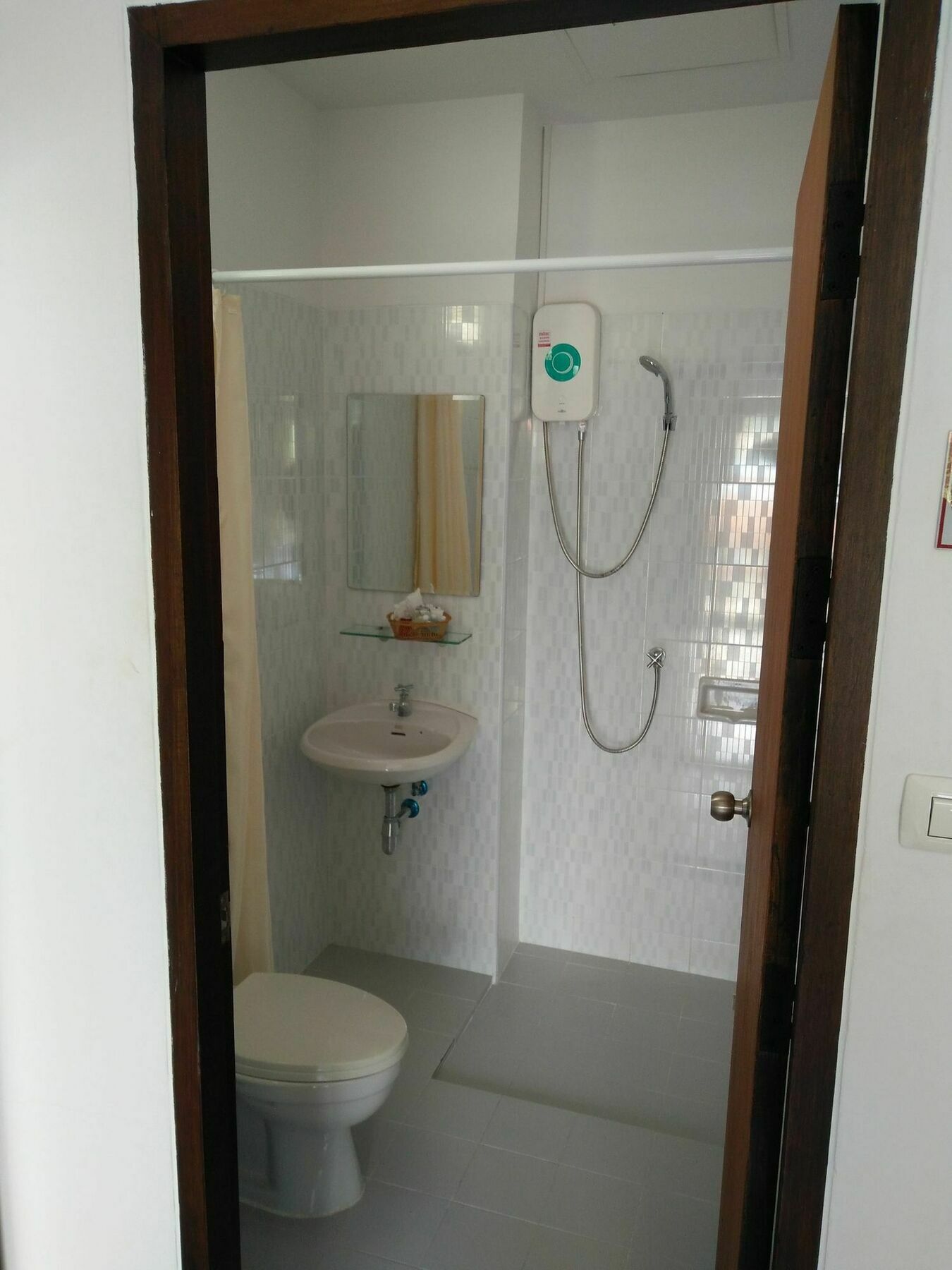 Готель White Sky Boutique Patong Екстер'єр фото