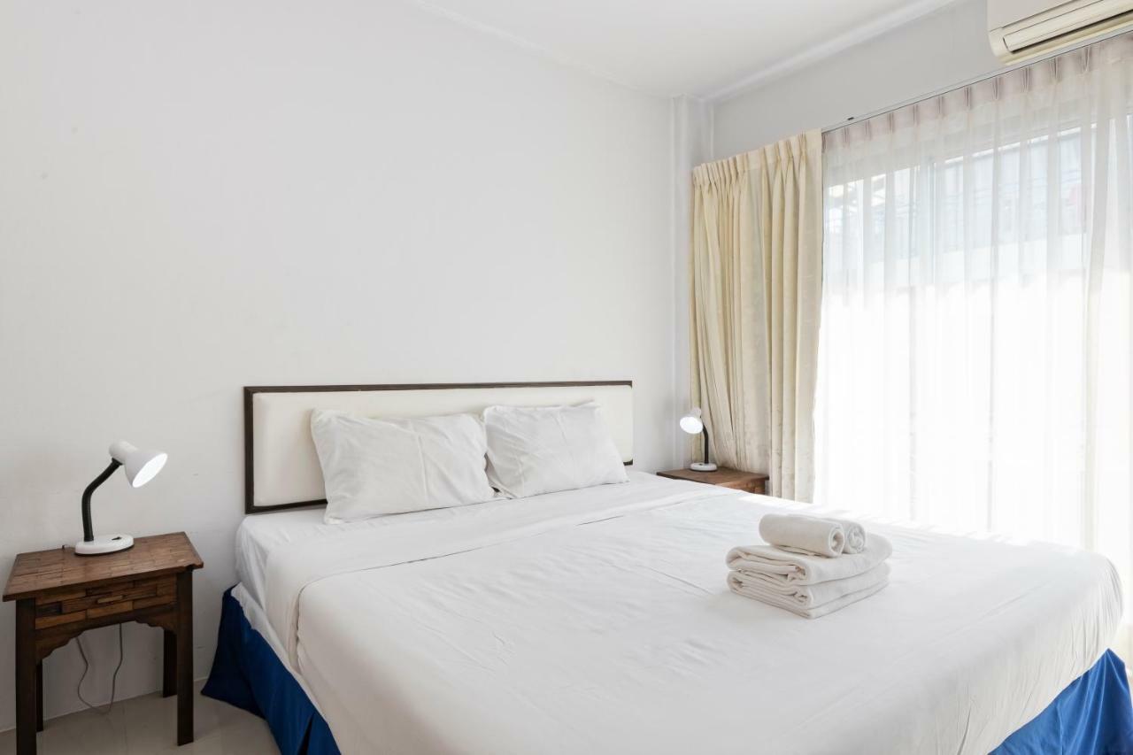 Готель White Sky Boutique Patong Екстер'єр фото